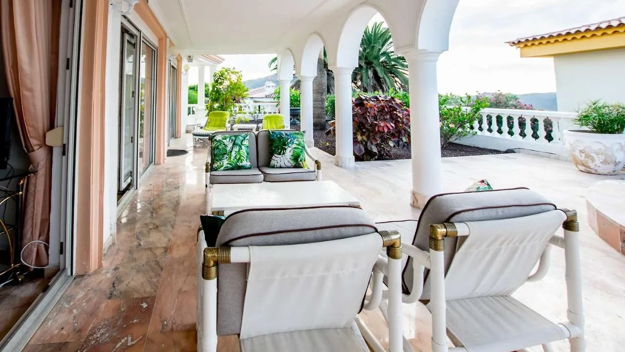 Villa Vistabella Chayofa